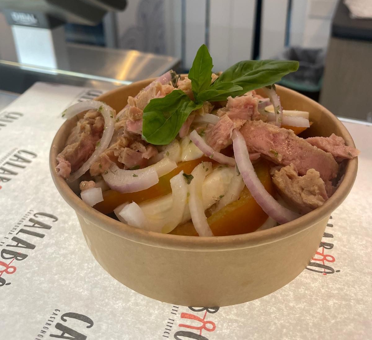 Insalata di tonno